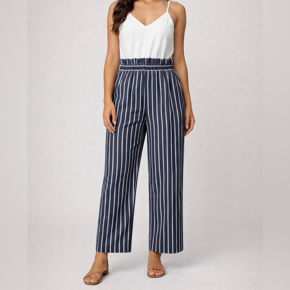 Lydelle Navy & White Striped Jumpsuit Size M